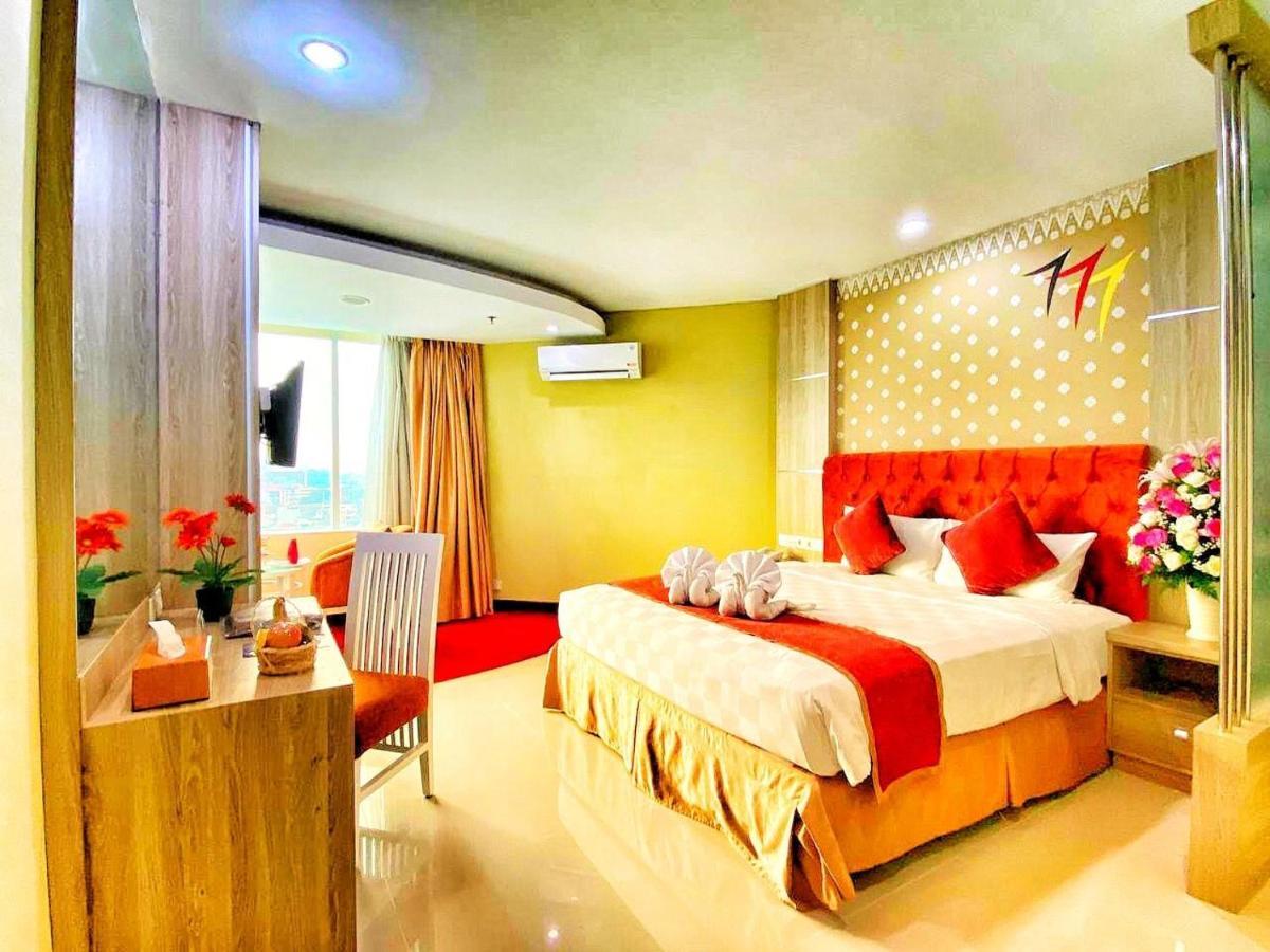 Horison Balairung Jakarta Ngoại thất bức ảnh