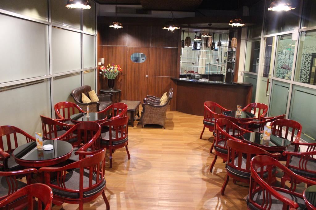 Horison Balairung Jakarta Ngoại thất bức ảnh