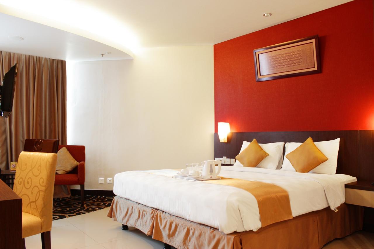 Horison Balairung Jakarta Ngoại thất bức ảnh
